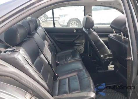 2004 Volkswagen Jetta Gli 1.8T/Gls 1.8T z USA, uszkodzony, nr VIN 3VWSE69M54M021641